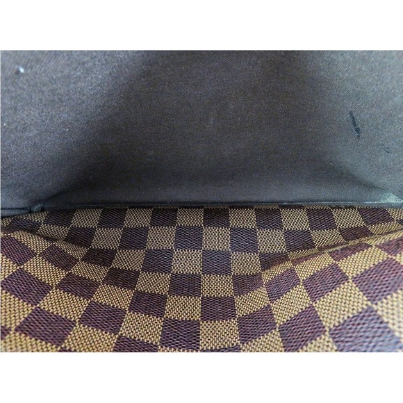 Louis Vuitton Damier Ebene Messenger Bag - Picture 11 of 14